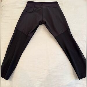 RARE Lululemon Cropped Leggings with Mesh Back
